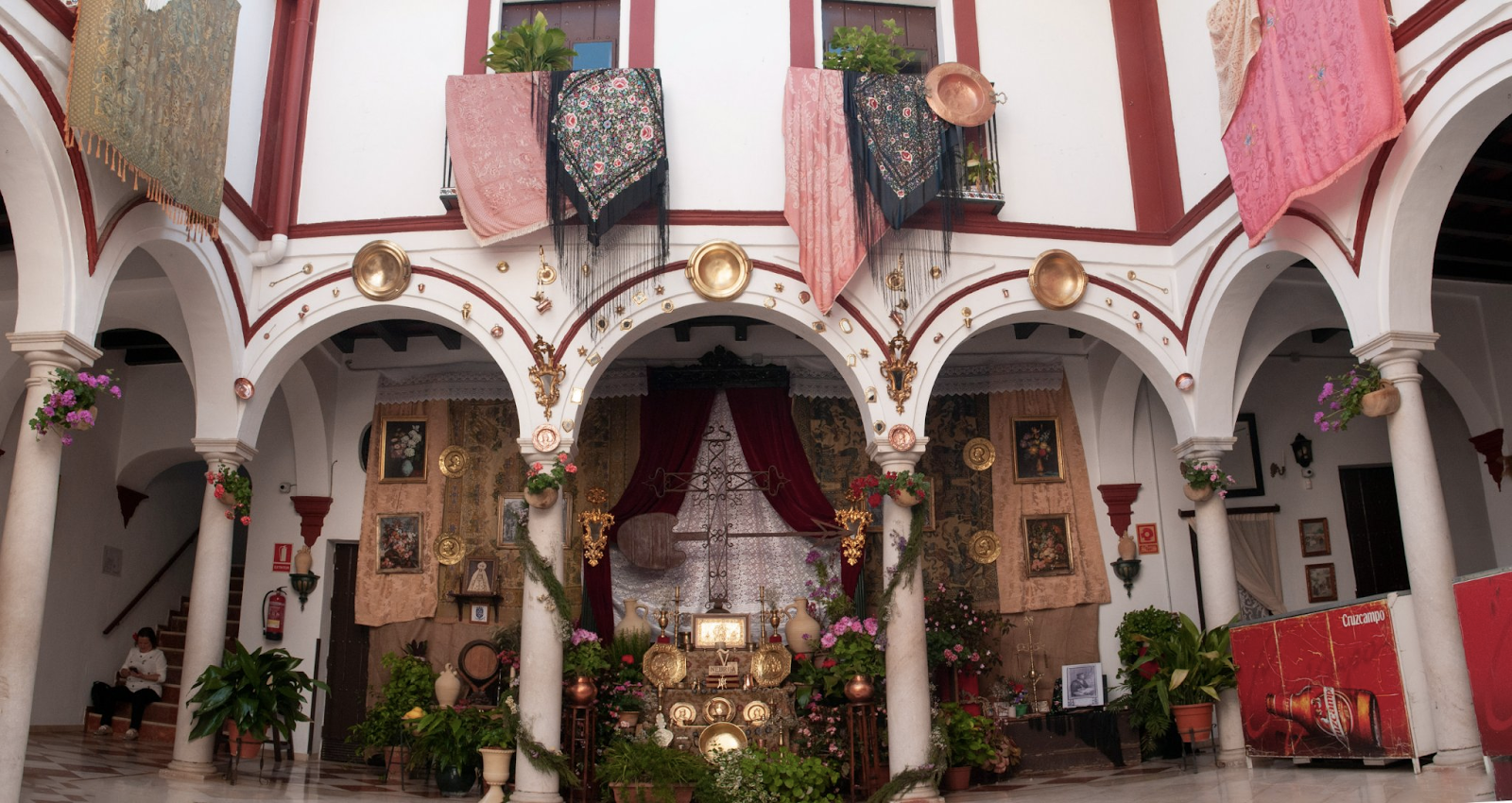 Las Cruces de Mayo. El caso de Lebrija.